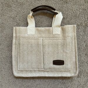 ✨Beige Woven Tote Bag✨